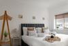 Beachcliffe House - Sea Front Property - Sleeps 10 - Pet Friendly