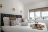 Beachcliffe House - Sea Front Property - Sleeps 10 - Pet Friendly