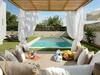 Moderna Casa Con Piscina Privada