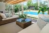 Cln- Spacious 6 Bedroom Villa Next To Beach