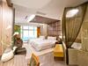 Hotel White House Beach Resort