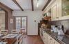 Hostal Holiday Home Peresiji 81