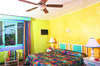 Hotel Doctors Cave Beach