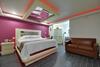 Hotel Romantic Inn & Suites