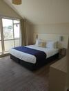 Hananui Lodge And Apartments