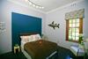 Hostal 4-heaven Guest House
