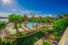 Hotel The Nautical Beachfront Resort