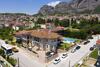 Hostal Monastiri Guesthouse