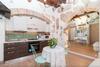 Bed & Breakfast Arch�