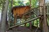 Hostal Cabanes Et Yourtes De La Vall�e De L'ance