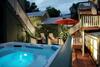 Avenue Hotel Bed And Breakfast