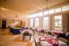 Hostal Desmond Tutu