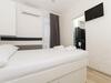 Hostal Villa White
