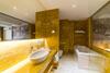 City Hotel