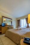 Manousos City Hotel