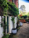 Hostal Cornerstones Guest House