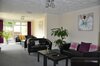 Hostal The Regent Guest House