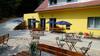 Hostal Mezi Stromy