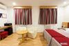 Hotel Amic Col�n