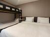 Hostal J-honor Guesthouse