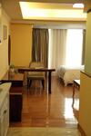 Waifiden Grand Easter International Apartment