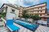 Hotel Sutus Court 1