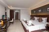 Hotel The Holiday Resort