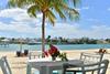 Hotel Sandyport Beach Resort