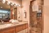 Apartamento Two-bedroom River Glen Condo 105a