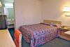 Motel 6 Denver Central - Federal Boulevard