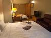 Berkeley Business Hotel Zhongzheng