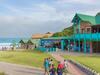 Hostal Vic Bay Beach House