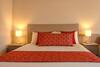 Golden Chain Tower Motor Inn