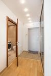White And Bright Apartment Near Downtown
