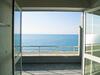 2 Beachfront Apartments + Parking + Wifi