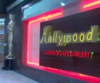 Entradas en Hollywood Casino & Caf Concert (C.C Bulevar Niza local 181) 